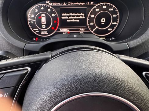 Used 2017 Audi A3 e-tron Premium Plus image 35