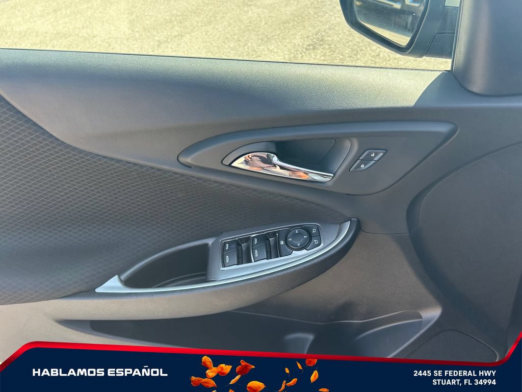 Used 2025 Chevrolet Malibu LT FWD image 23