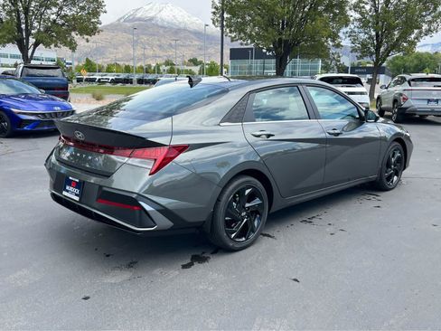 New 2026 Hyundai Elantra SEL Sport w/ Cargo Package FWD image 7