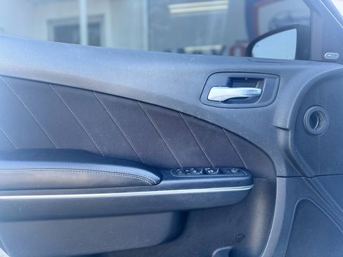 Used 2015 Dodge Charger R/T image 35