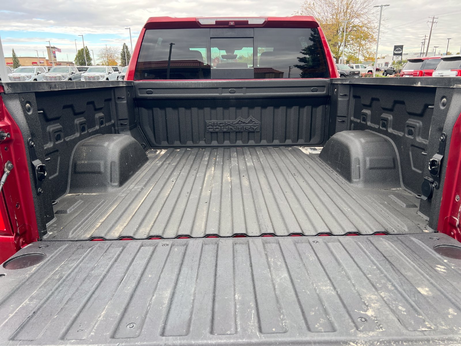 Used 2019 Chevrolet Silverado 1500 High Country w/ High Country Premium Package AWD/4WD image 32