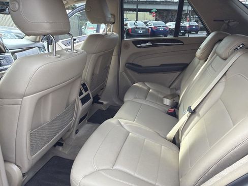 Used 2014 Mercedes-Benz ML 350 BlueTEC 4MATIC image 14