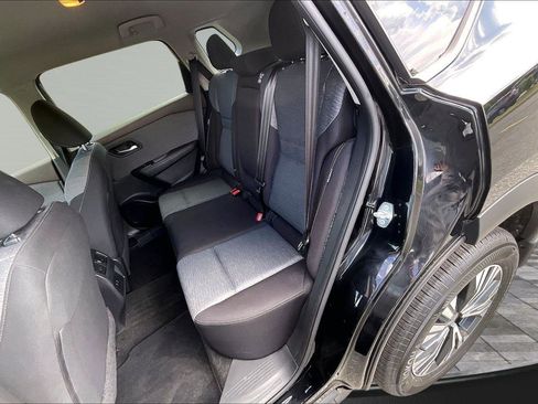 Certified 2023 Nissan Rogue SV AWD/4WD image 25