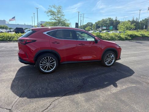 Used 2025 Lexus NX 350h AWD w/ Luxury Package image 24