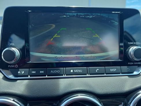 Used 2024 Nissan Sentra S FWD image 24