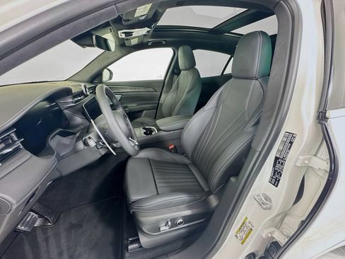 Used 2025 Maserati Grecale GT AWD/4WD image 21