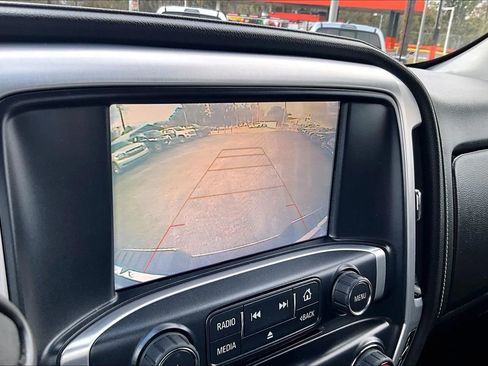 Used 2018 GMC Sierra 1500 SLT image 23