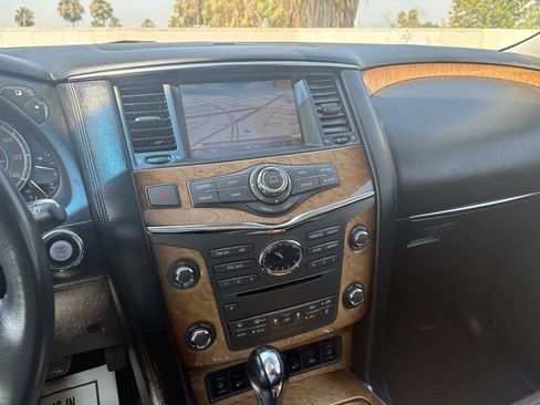 Used 2014 INFINITI QX80 2WD w/ Theater Package image 25