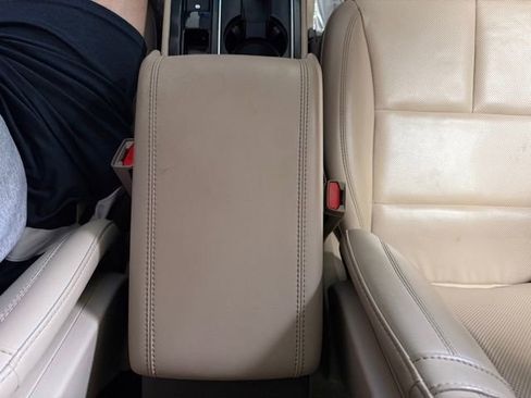 Used 2021 Lincoln Corsair AWD w/ Equipment Group 101A image 36