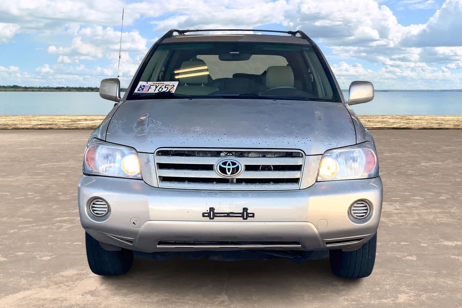 Used 2005 Toyota Highlander 4WD V6 w/ 3rd Row image 6
