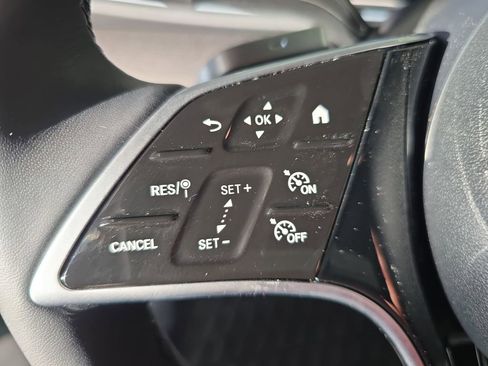 Certified 2025 Mercedes-Benz GLE 350 4MATIC image 21