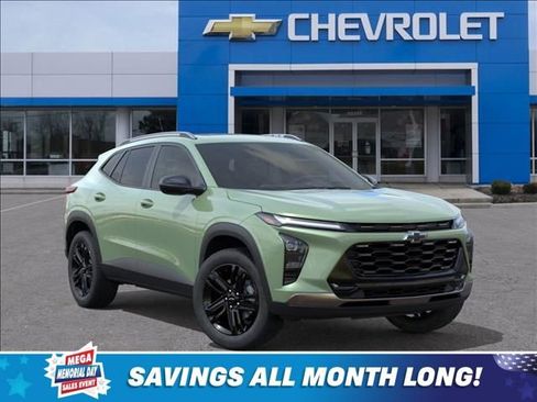 New 2026 Chevrolet Trax ACTIV w/ Sunroof Package FWD image 7