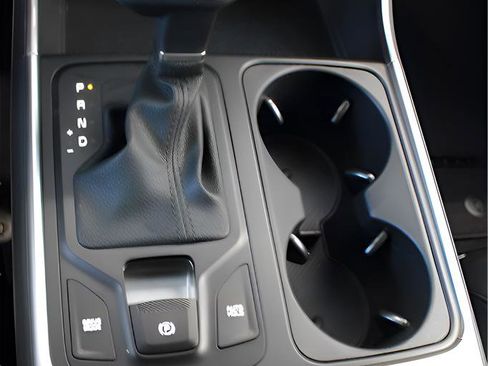 New 2026 Kia Carnival LXS image 22