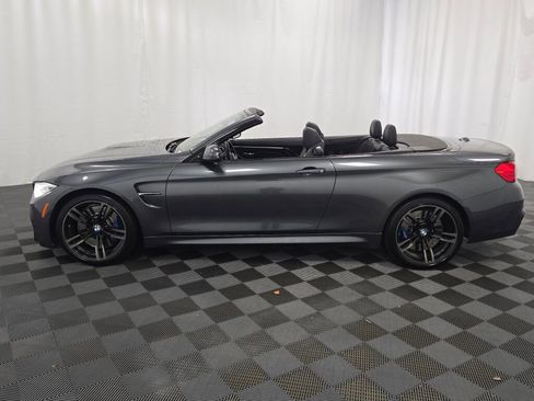Used 2015 BMW M4 Convertible image 2