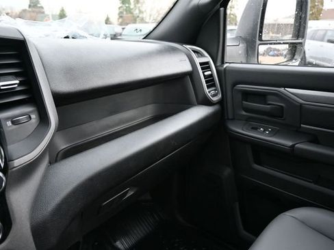 New 2026 RAM 5500 Tradesman AWD/4WD image 43