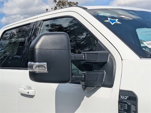 Certified 2026 Ford F350 XLT w/ XLT Premium Package image 10