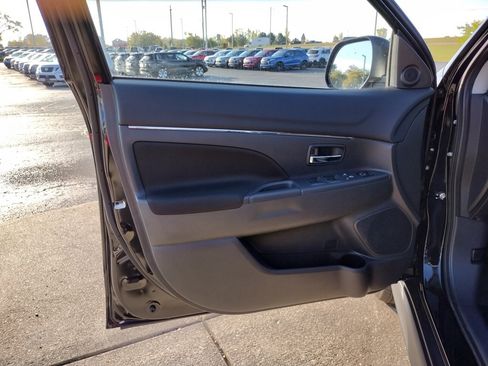 New 2025 Mitsubishi Outlander Sport ES image 25