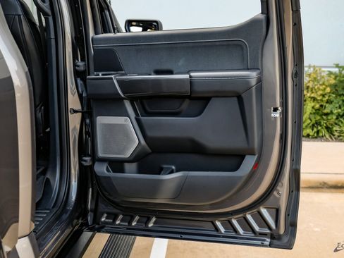 Used 2022 Ford F150 Lariat w/ Equipment Group 502A High image 89