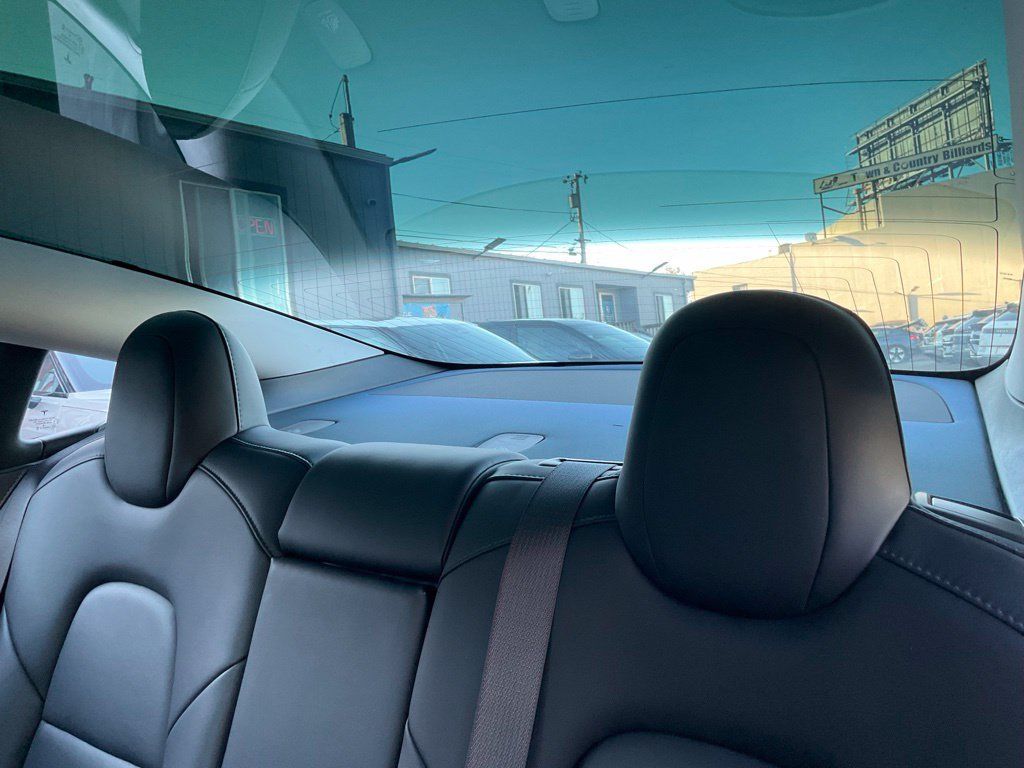 Used 2018 Tesla Model 3 Performance AWD/4WD image 29