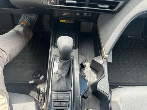Used 2025 Toyota Camry LE w/ Convenience Package FWD image 13