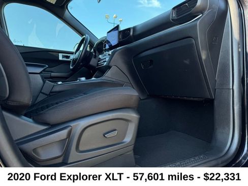 Used 2020 Ford Explorer XLT image 20