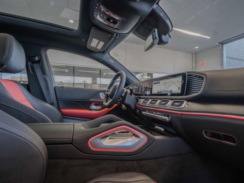 New 2026 Mercedes-Benz GLE 450 4MATIC Coupe image 17