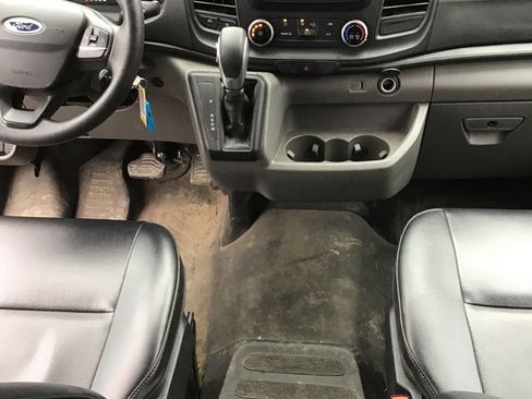 Used 2023 Ford Transit 350 XL image 6