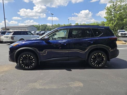New 2026 Nissan Rogue Dark Armor AWD/4WD image 5