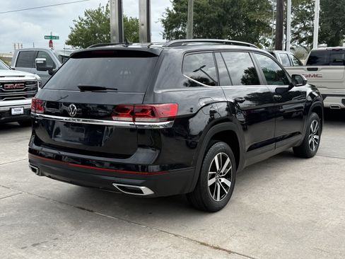 Used 2022 Volkswagen Atlas SE FWD image 5