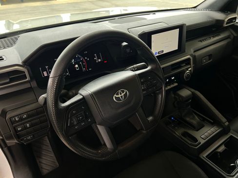Used 2025 Toyota Tacoma SR RWD image 11