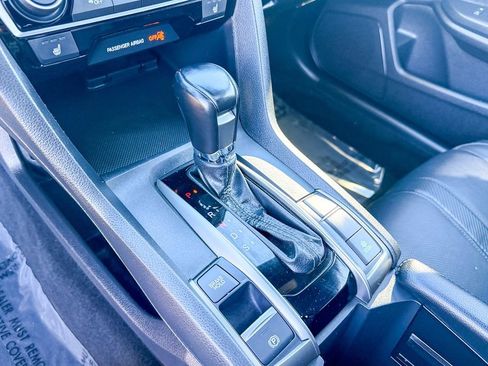 Used 2019 Honda Civic Sport Touring image 24