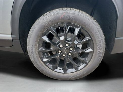 New 2026 Chevrolet Traverse LT w/ Midnight/Sport Edition image 11