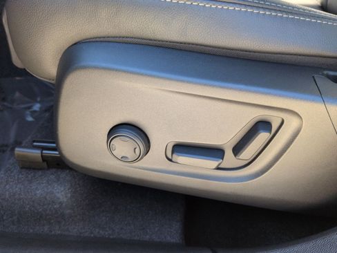 New 2025 Volvo XC40 B5 Plus w/ Protection Package Premier image 14