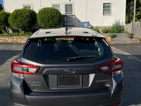 Used 2020 Subaru Impreza 2.0i image 6