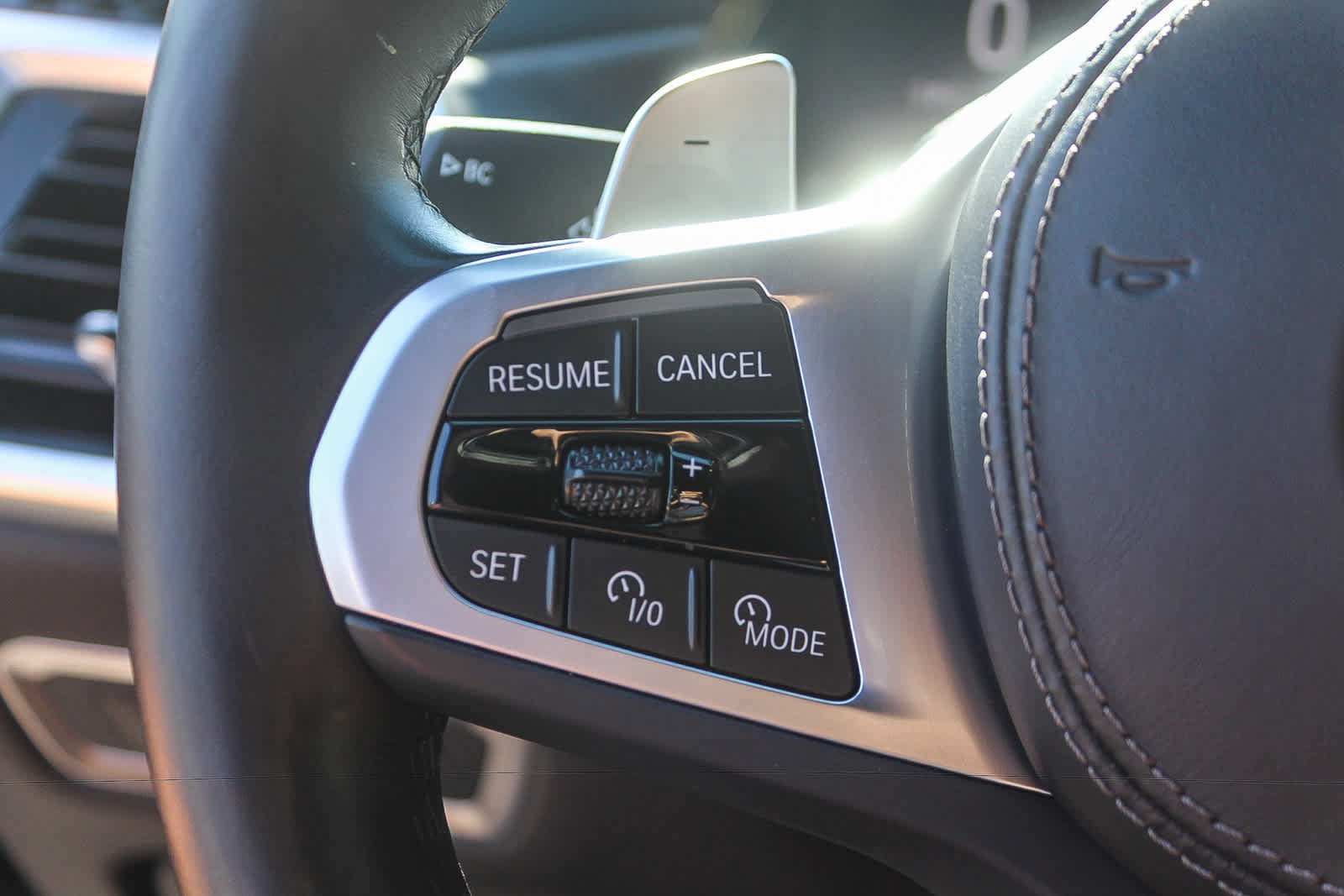 Used 2024 BMW X7 xDrive40i w/ Executive Package AWD/4WD image 22