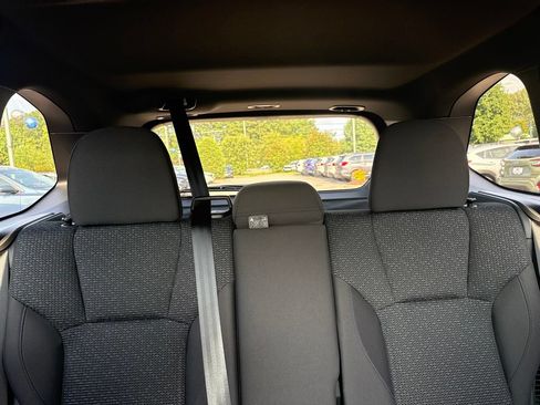Used 2025 Subaru Forester Premium AWD/4WD image 13