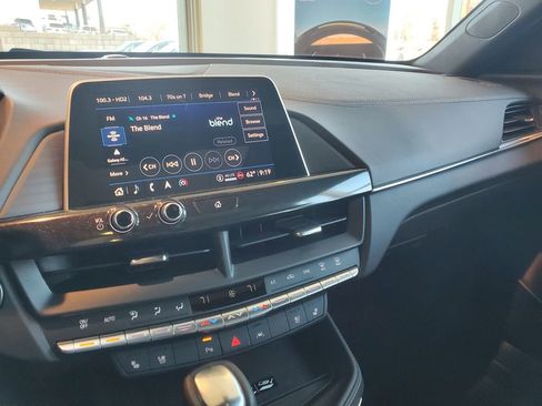 Used 2025 Cadillac CT4 Premium Luxury image 25