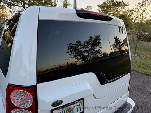 Used 2013 Land Rover LR4 HSE AWD/4WD image 24