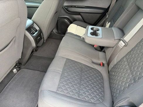 Used 2020 Chevrolet Blazer LT FWD image 31