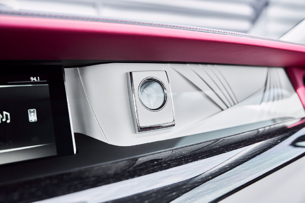 Used 2023 Rolls-Royce Phantom Sedan RWD image 93