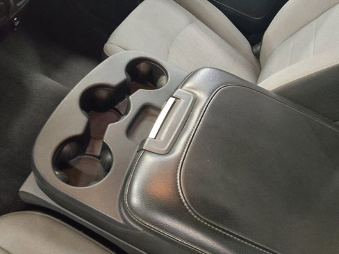 Used 2021 RAM 1500 Tradesman RWD image 26