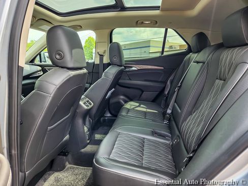 Used 2023 Buick Envision Avenir FWD image 10
