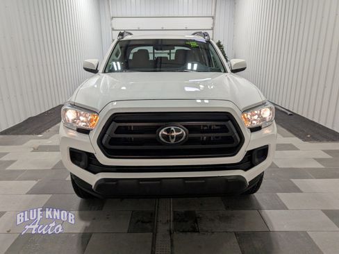 Used 2023 Toyota Tacoma SR image 7