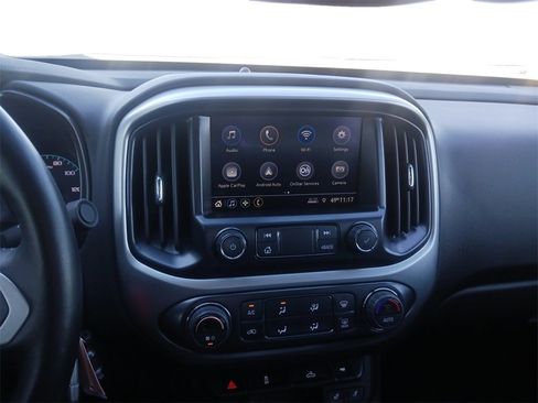 Used 2022 Chevrolet Colorado LT w/ Luxury Package image 12