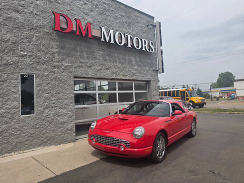 Used 2003 Ford Thunderbird RWD image 19