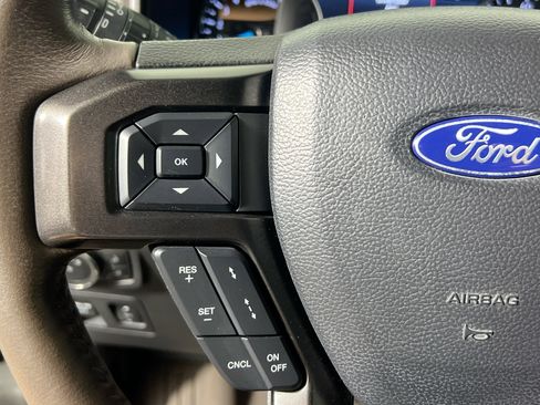 Used 2021 Ford Expedition King Ranch image 18