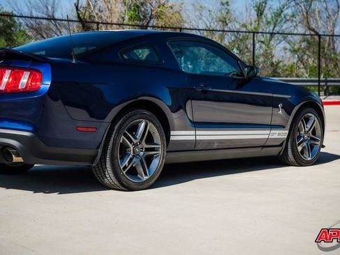 Used 2010 Ford Mustang Shelby GT500 RWD image 57