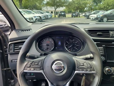 Used 2020 Nissan Rogue Sport S FWD image 24