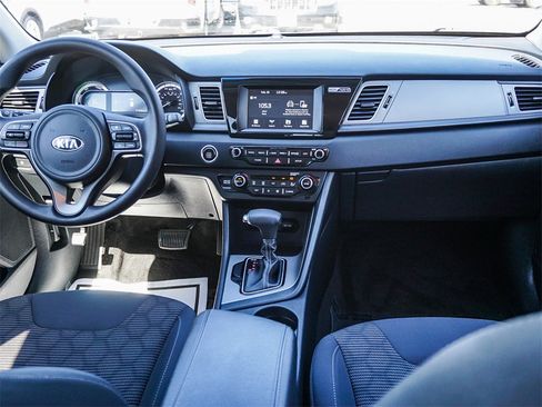 Used 2019 Kia Niro LX image 14