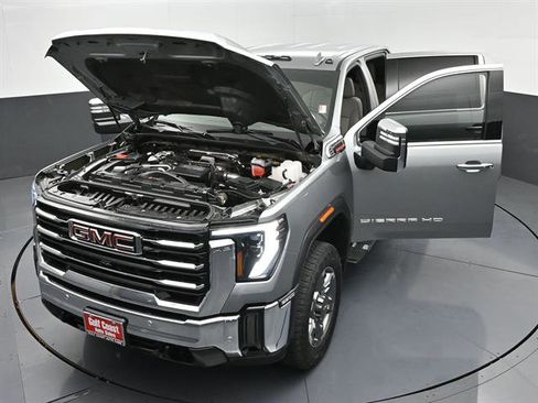 Used 2025 GMC Sierra 2500 SLT w/ SLT Premium Package AWD/4WD image 47